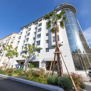 hotellátogatás