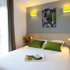 hotellátogatás